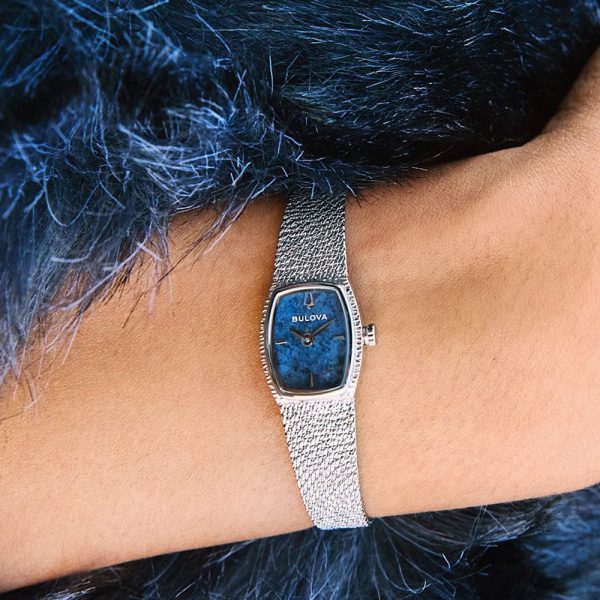 Γυναικείο ρολόι BULOVA Goddess of Time με mesh μπρασελέ