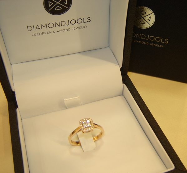 Γυναικείο δαχτυλίδι ροζέτα Diamondjools από ροζ και λευκό χρυσό Κ18 με διαμάντια
