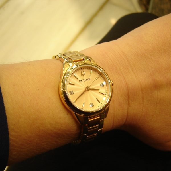 DSC03694-2 Γυναικείο ρολόι BULOVA Diamond Collection Sutton με μπρασελέ