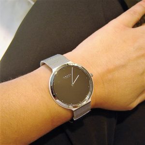Γυναικείο ρολόι OBAKU Satin Lille με μπρασελέ