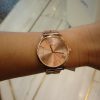 gs37 Γυναικείο ρολόι GUESS W1143L3 με πλεχτό μπρασελέ