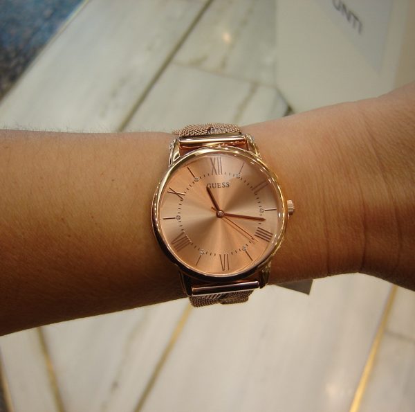 gs37 Γυναικείο ρολόι GUESS W1143L3 με πλεχτό μπρασελέ