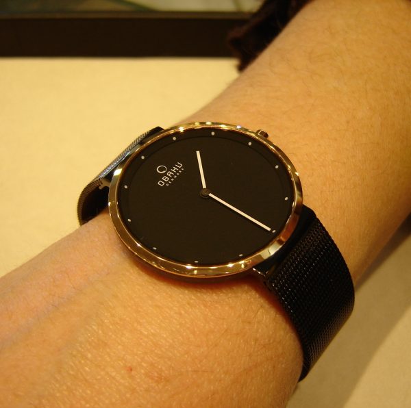Γυναικείο ρολόι OBAKU Papir Lille Night με μπρασελέ